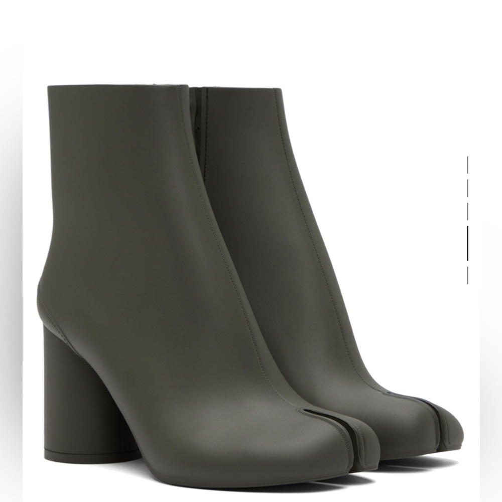 Margiela Rubber Tabi boots